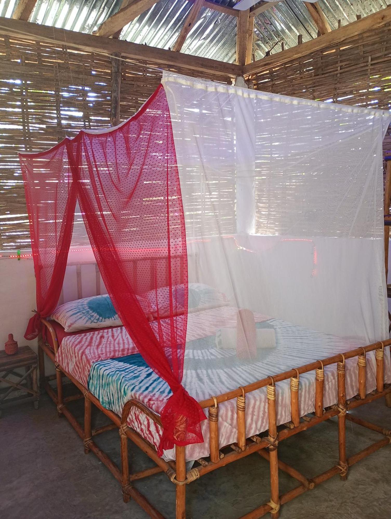Chez Bethy & Baboulaye Jungle Et Ocean Villa Abémé Szoba fotó